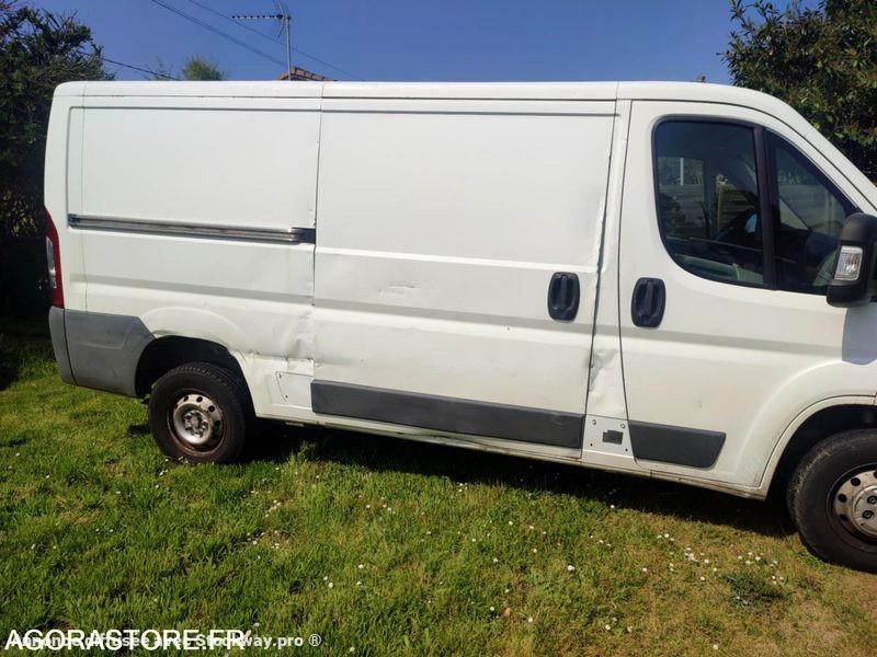Photo Peugeot Boxer  image 2/14