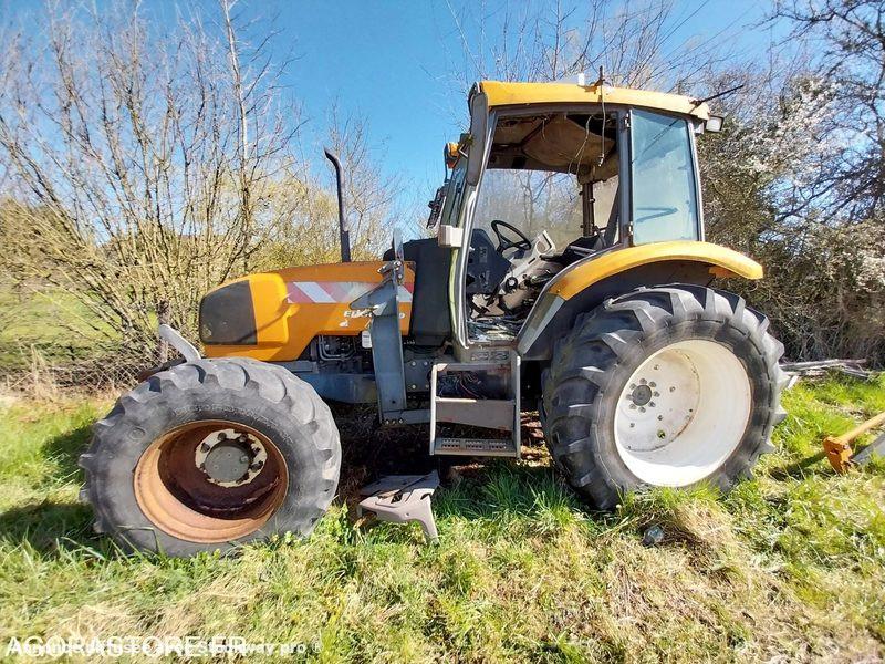 Photo Renault Ergos 100  image 2/17