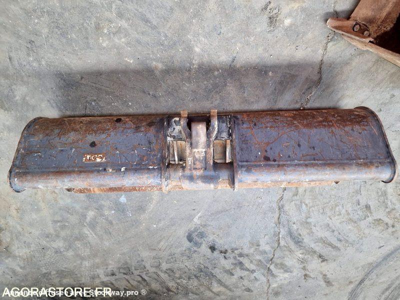 Photo nc GODET (140) ADAPTE ATTACHE MORIN M5  image 1/3