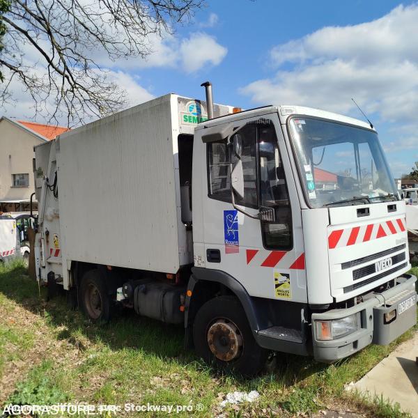 Photo Iveco 100E15  image 2/4