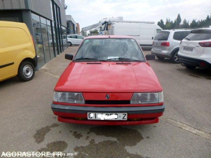 Photo Renault 11 TSE  image 2/11