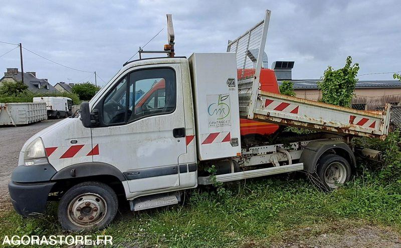 Photo Renault Mascott  image 2/6