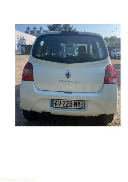 Photo Renault TWINGO 2  image 3/8