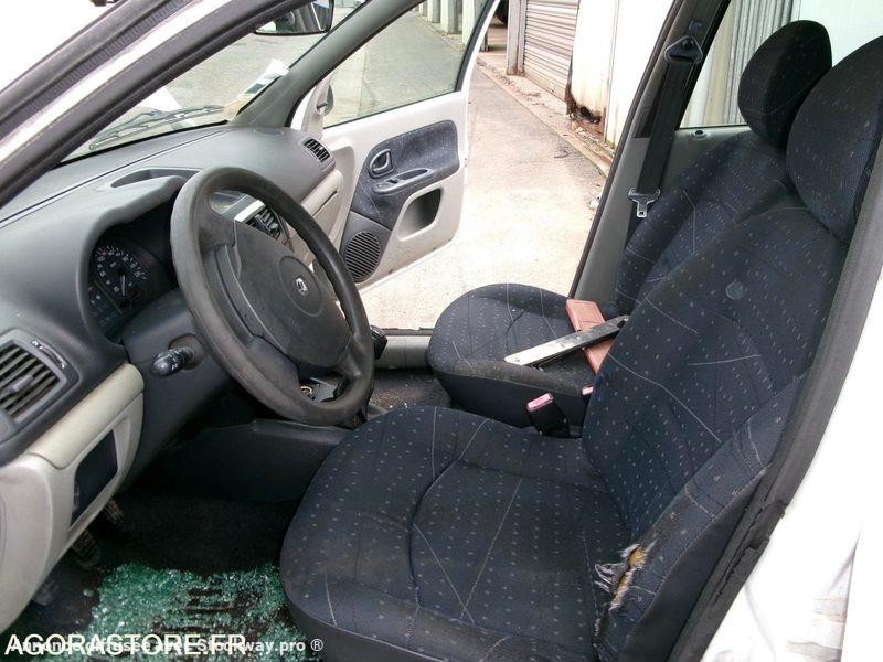 Photo Renault Clio  image 5/10