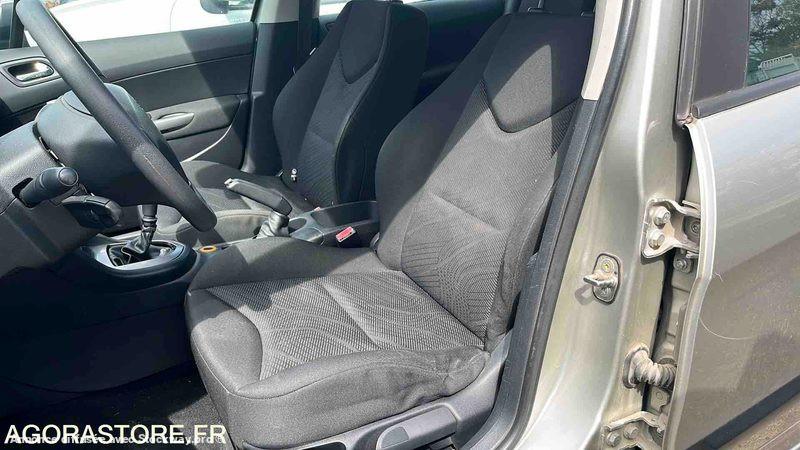 Photo Peugeot 308 308 image 23/27