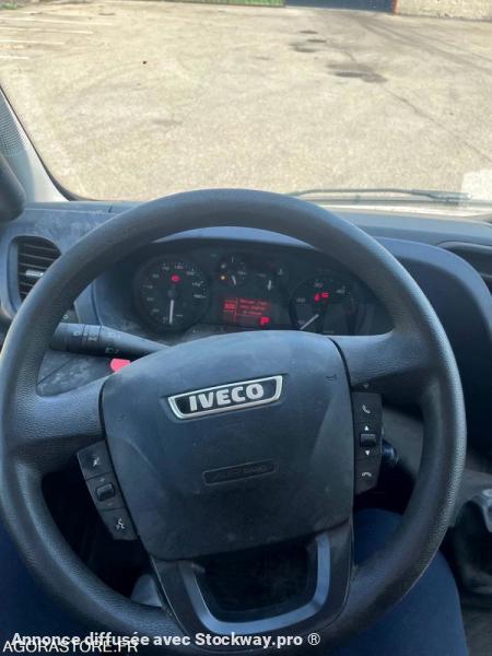 Photo Iveco DAILY 35C FG  image 4/6