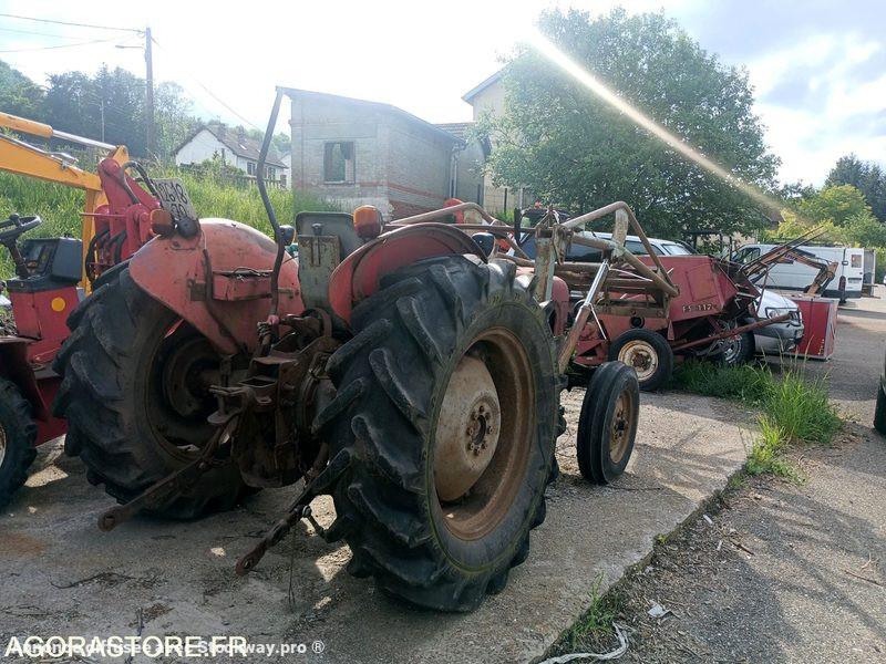Photo Massey Ferguson 37  image 2/6