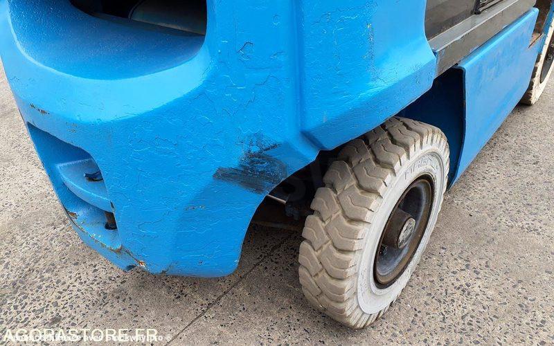 Photo Nissan UD02A25PQ - 3F550  image 16/49