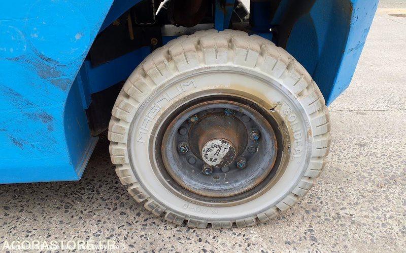 Photo Nissan UD02A25PQ - 3F550  image 27/49