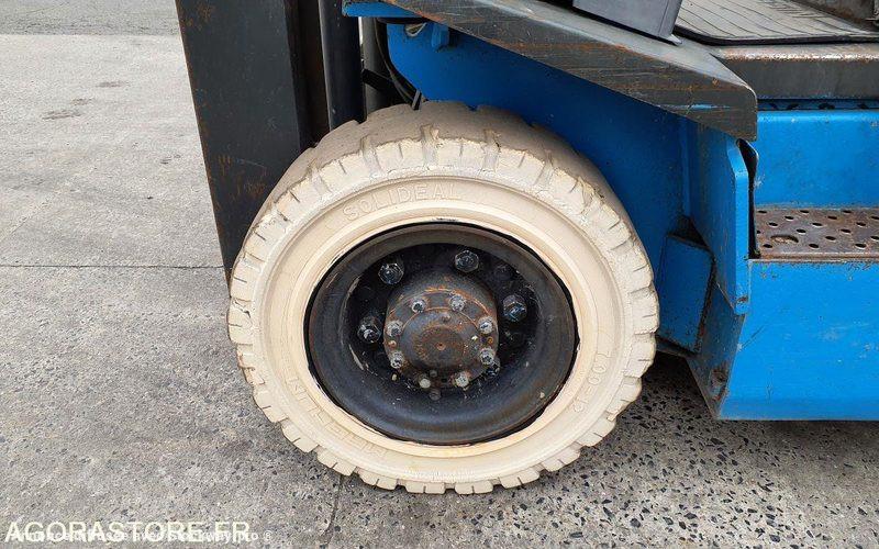Photo Nissan UD02A25PQ - 3F550  image 28/49