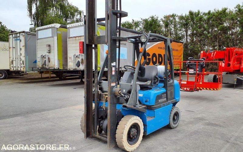 Photo Nissan UD02A25PQ - 3F550  image 30/49