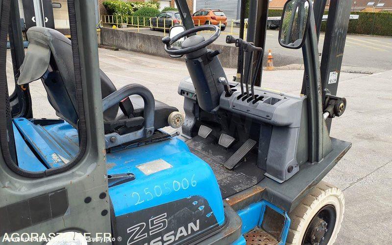 Photo Nissan UD02A25PQ - 3F550  image 36/49