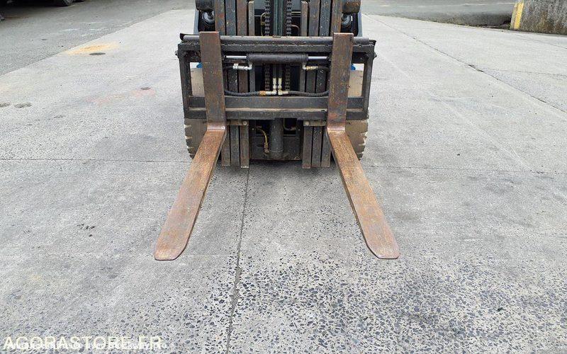 Photo Nissan UD02A25PQ - 3F550  image 46/49
