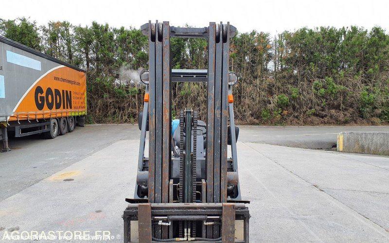 Photo Nissan UD02A25PQ - 3F550  image 47/49