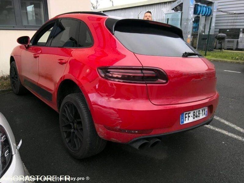Porsche Macan 