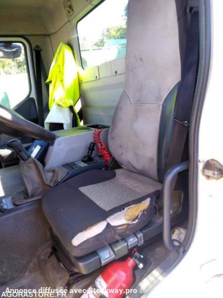 Photo Renault Premium  image 8/11