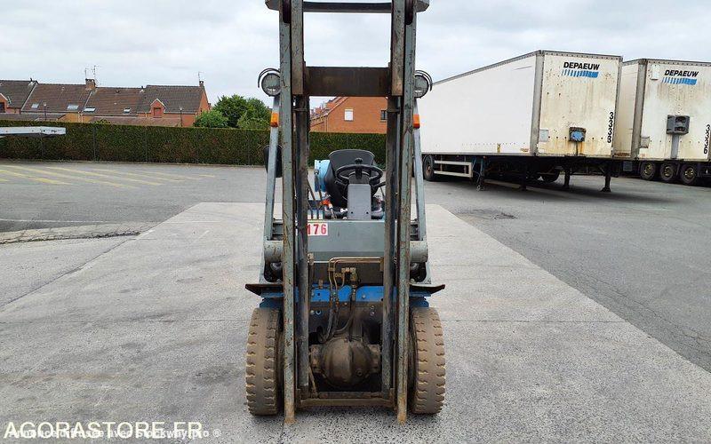 Photo Nissan UD02A25PQ - 3F550  image 22/41