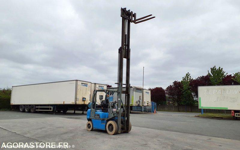 Photo Nissan UD02A25PQ - 3F550  image 25/41