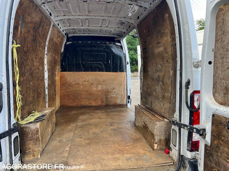 Photo Nissan NV400  image 3/8