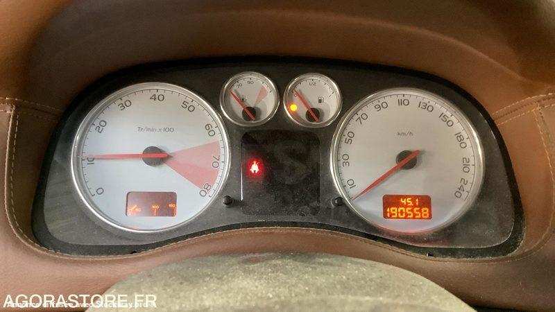 Photo Peugeot 307 307 image 13/13
