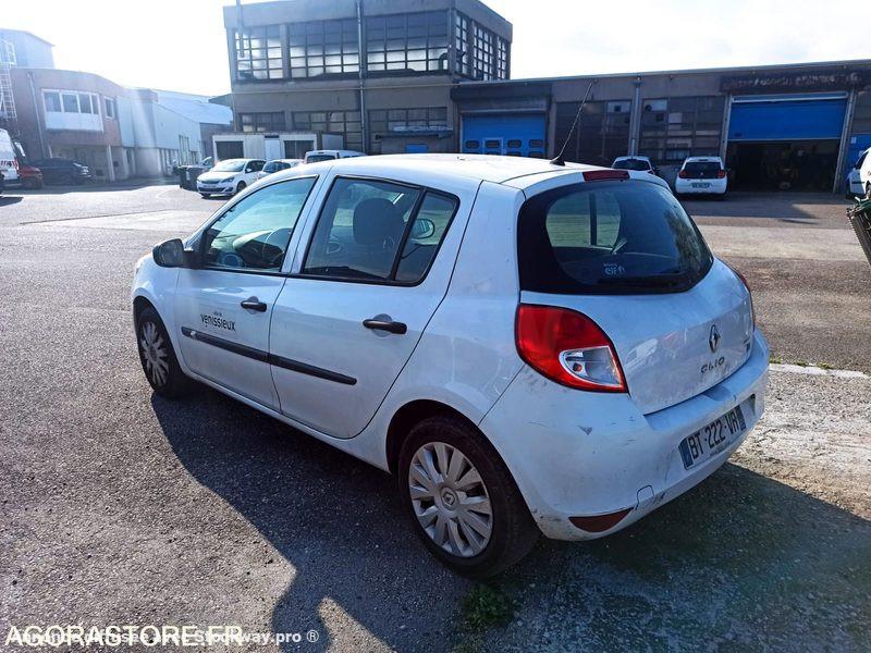 Photo Renault Clio  image 3/7