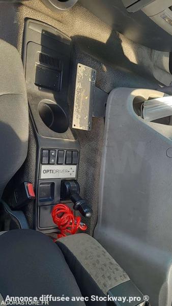 Photo Renault Premium PREMIUM image 16/33