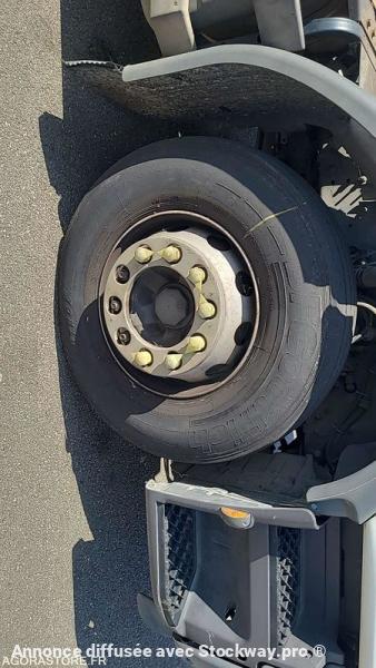 Photo Renault Premium PREMIUM image 20/33