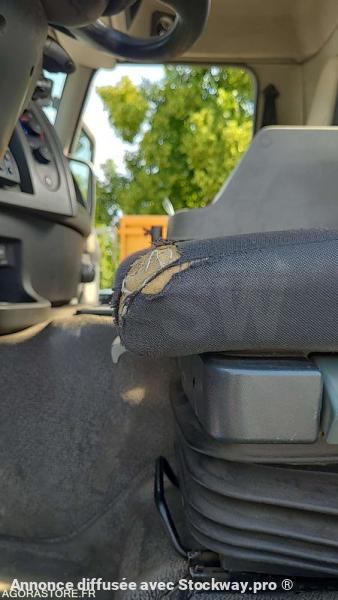 Photo Renault Premium PREMIUM image 22/33