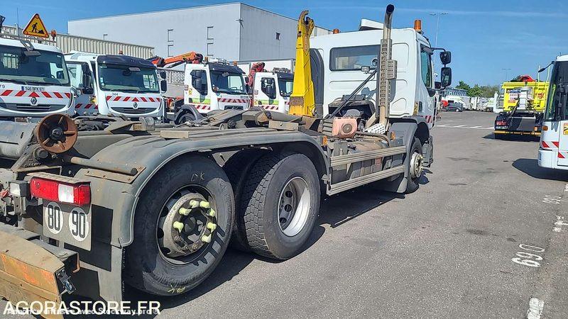 Photo Renault Premium PREMIUM image 3/33