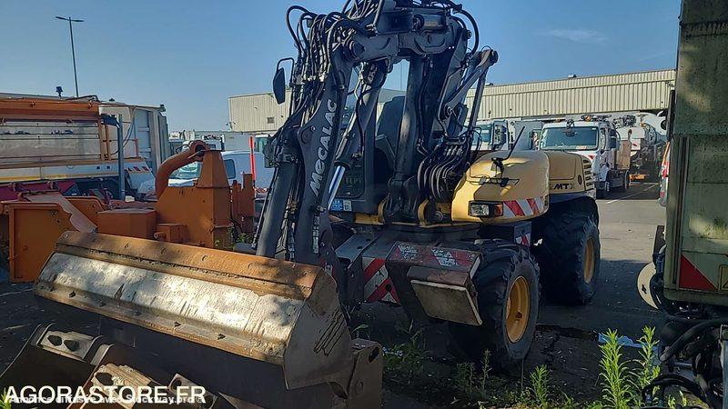Photo Mecalac 12 MXT  image 2/23