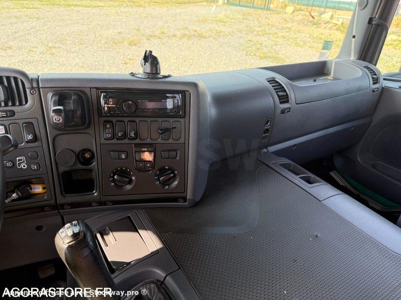 Photo Scania P 340 PRG340-48 image 9/20
