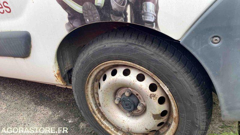 Photo Renault Kangoo  image 17/28