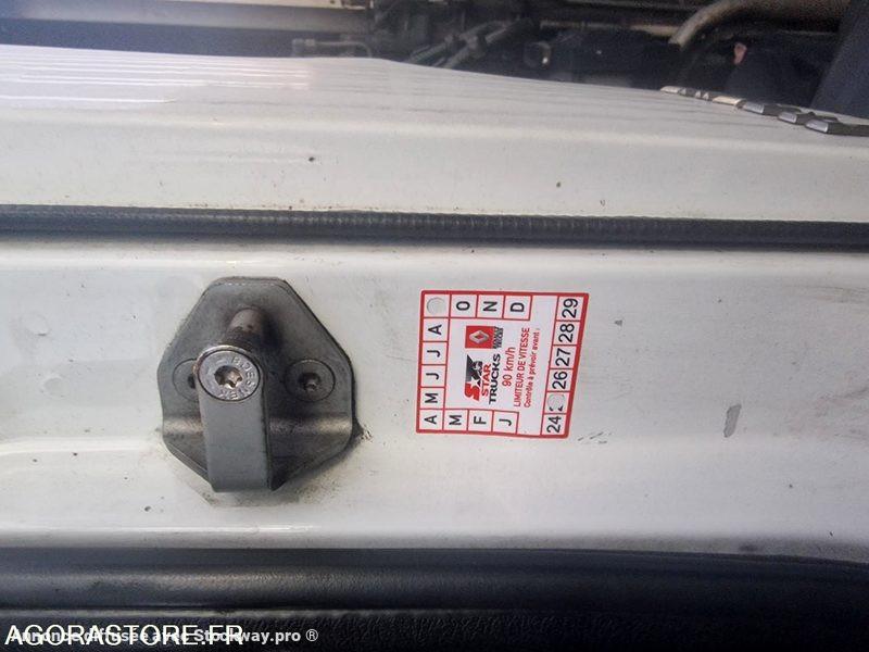 Photo Renault Premium  image 13/19