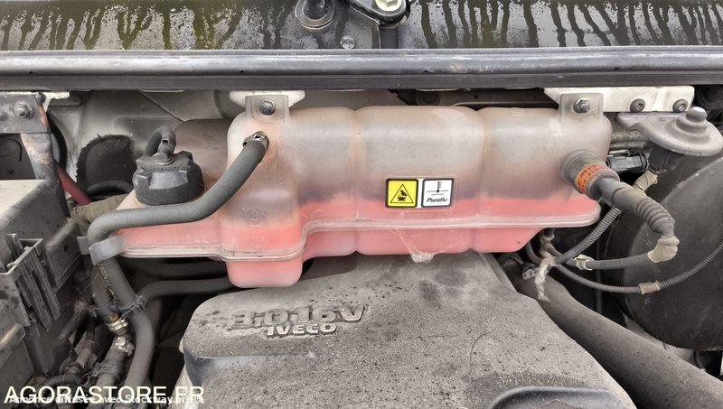 Photo Iveco 35C15  image 26/30