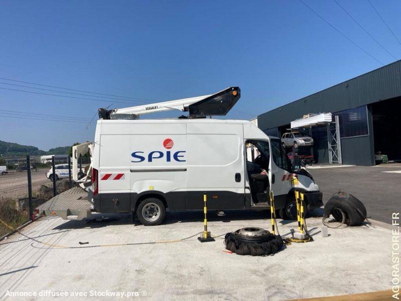 Photo Iveco 50C18  image 8/17