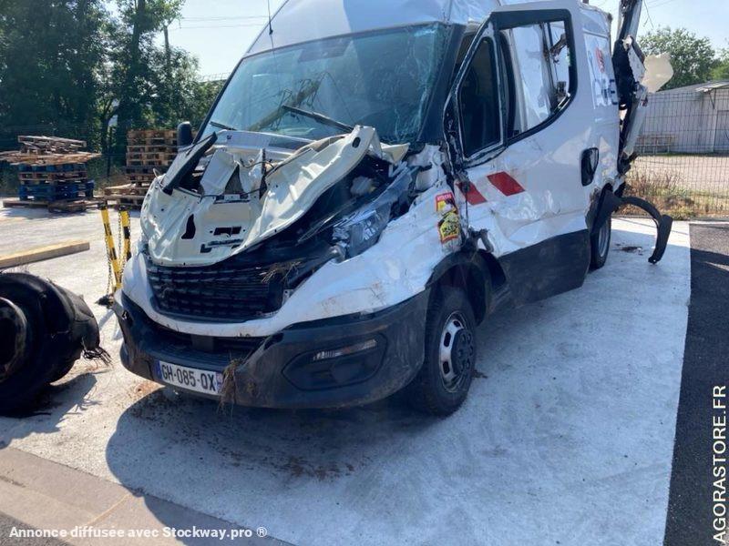Photo Iveco 50C18  image 9/17