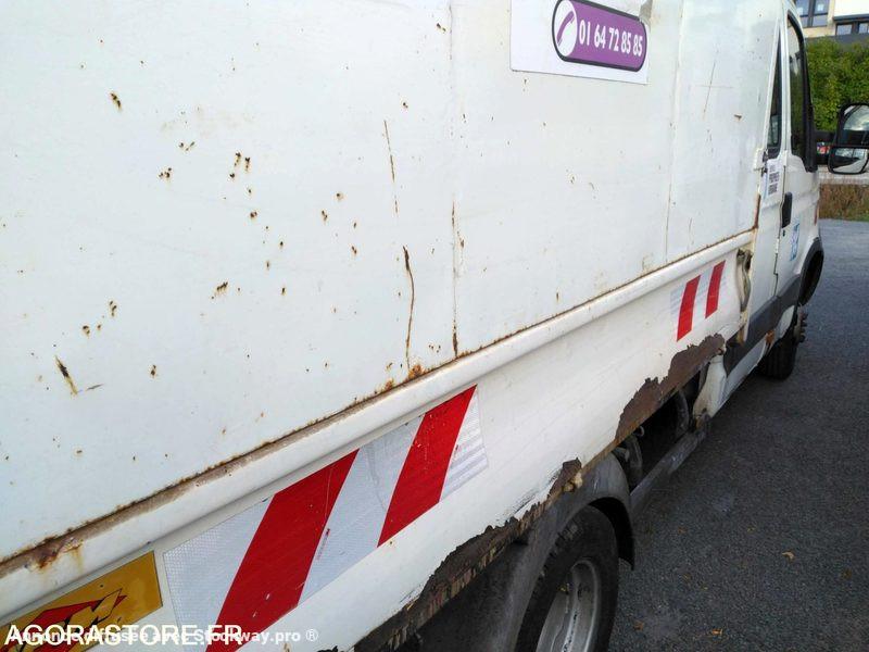 Photo Iveco 35C13  image 7/14