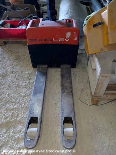 Photo Toyota LWE130  image 1/4