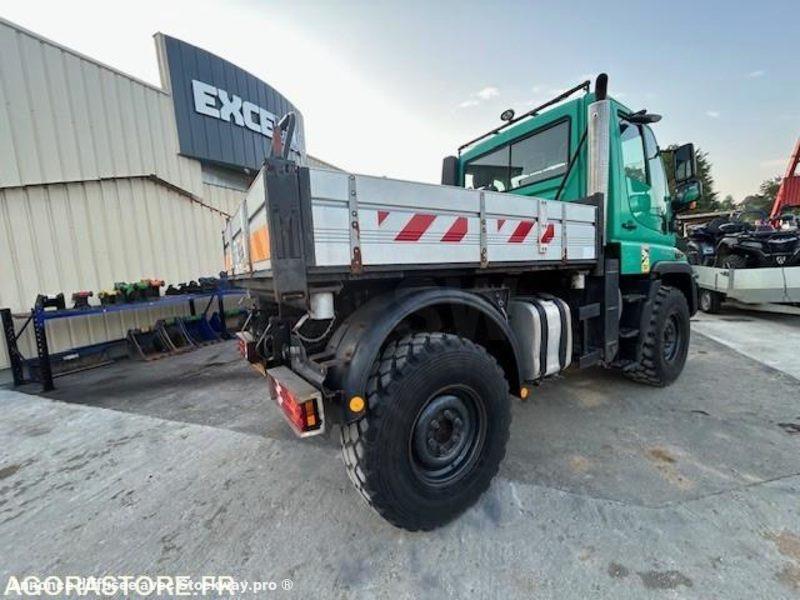 Photo Mercedes U300C  image 6/9