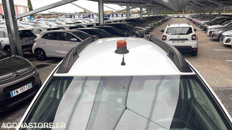 Photo Dacia DUSTER  image 30/33