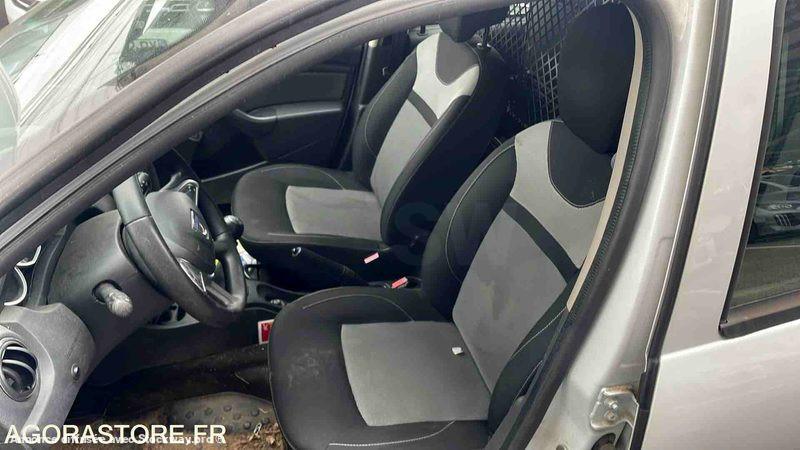 Photo Dacia DUSTER  image 5/33