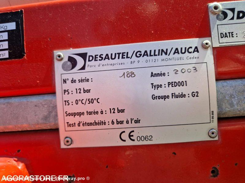 Photo nc F1142  image 15/36