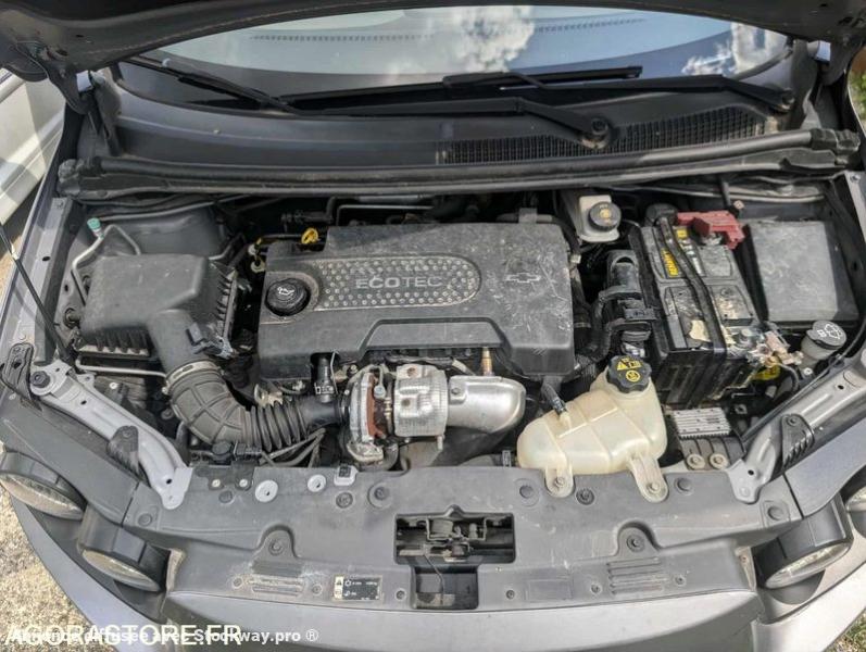 Photo Chevrolet AVEO  image 7/8