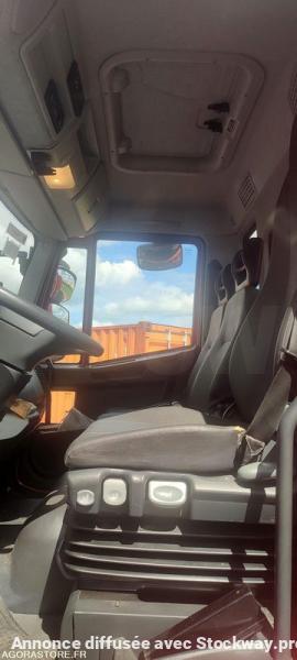 Photo Iveco 180E30  image 4/15