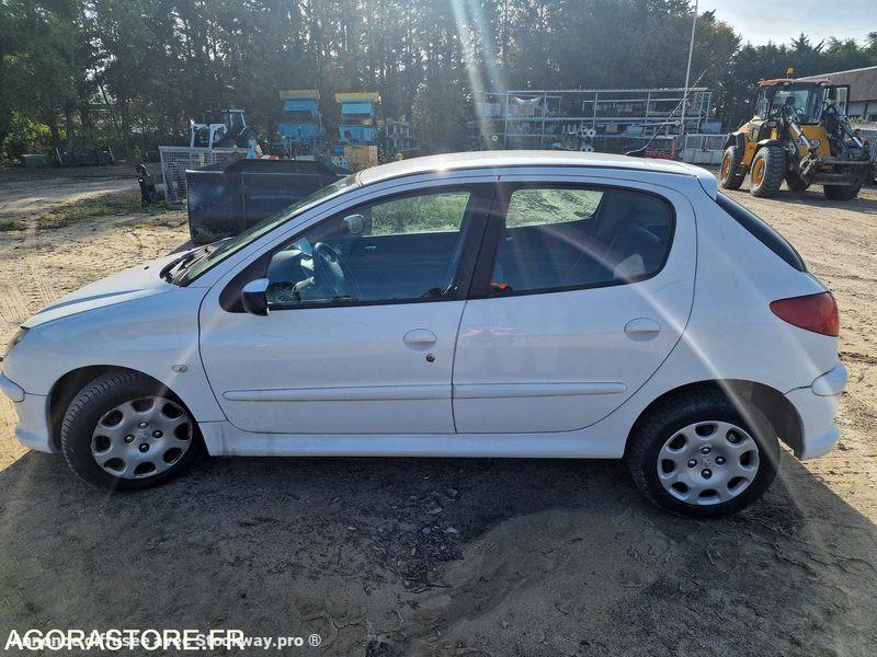 Photo Peugeot 206 206 image 3/20