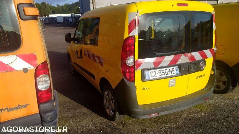 Photo Fiat DOBLO  image 2/14