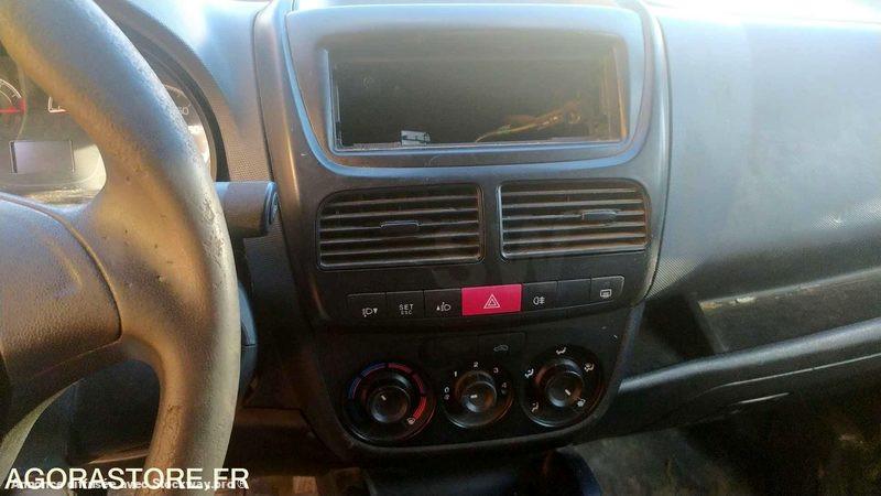 Photo Fiat DOBLO  image 9/14