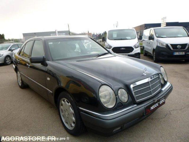 Mercedes CLA CLASSE E 420 v8 W210