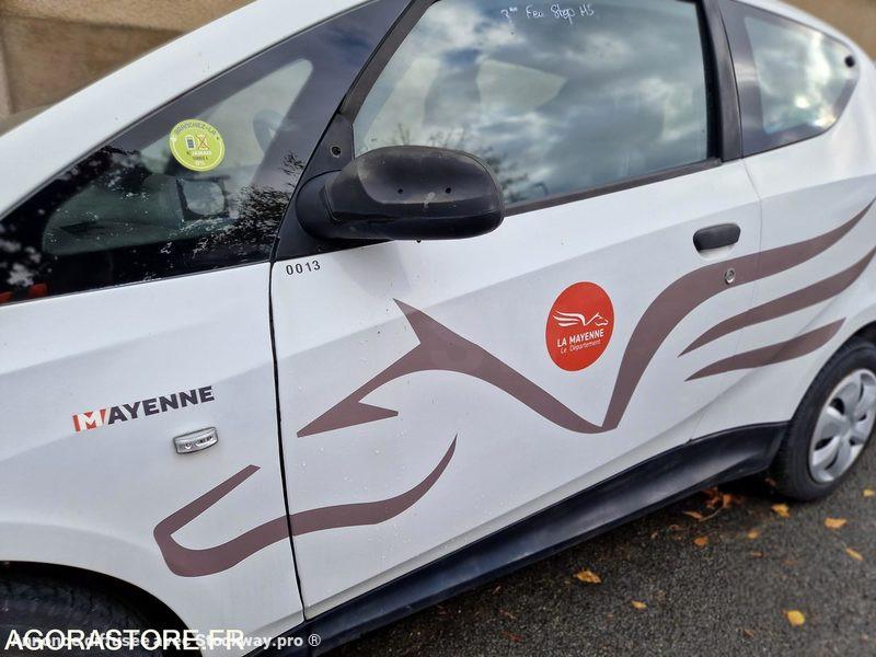 Photo nc BLUECAR  image 11/26