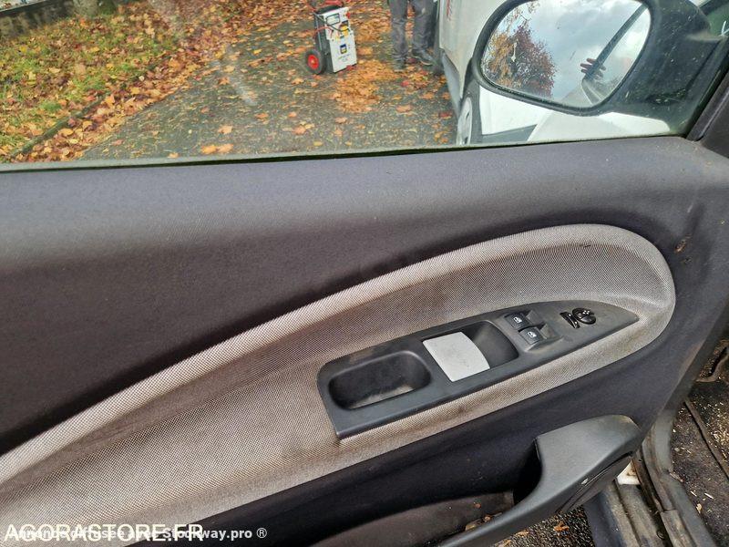 Photo nc BLUECAR  image 5/24